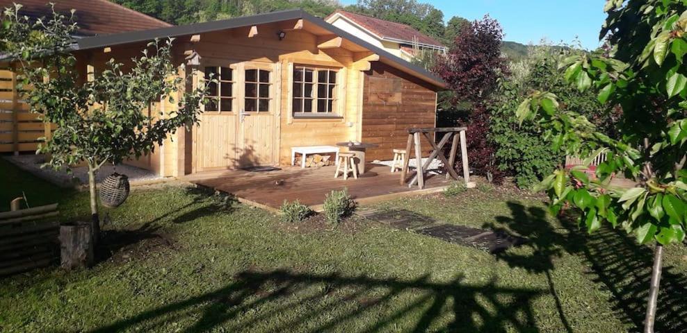 Les Tilleuls Saint-Jean-d'Avelanne Exterior foto
